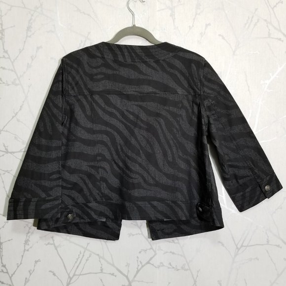 Sandro Sportswear Animal Print Button Front Jacket - Picture 3 of 5